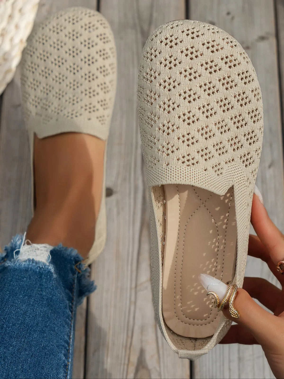 Women's Hollow Out Knit Shoes