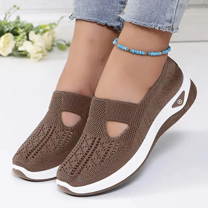 Klassische weiche geflochtene Slip-On Low-Top-Sneaker für Damen – atmungsaktives Strickmaterial
