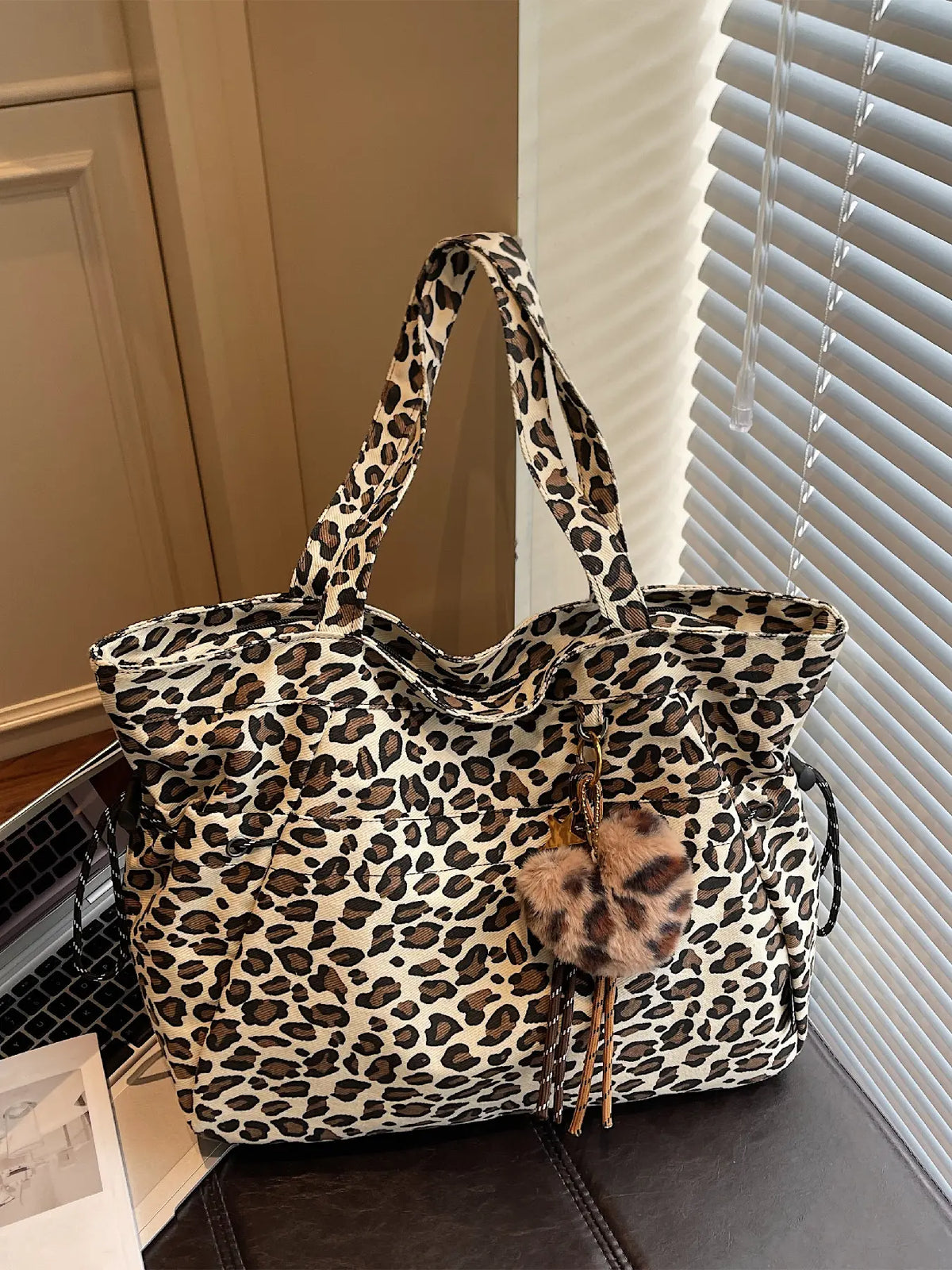 Casual Leopard Print Crossbody Bag, Large Capacity Single Shoulder Tote, Perfect for Work and Daily Use, Fashionable Fabric Backpack