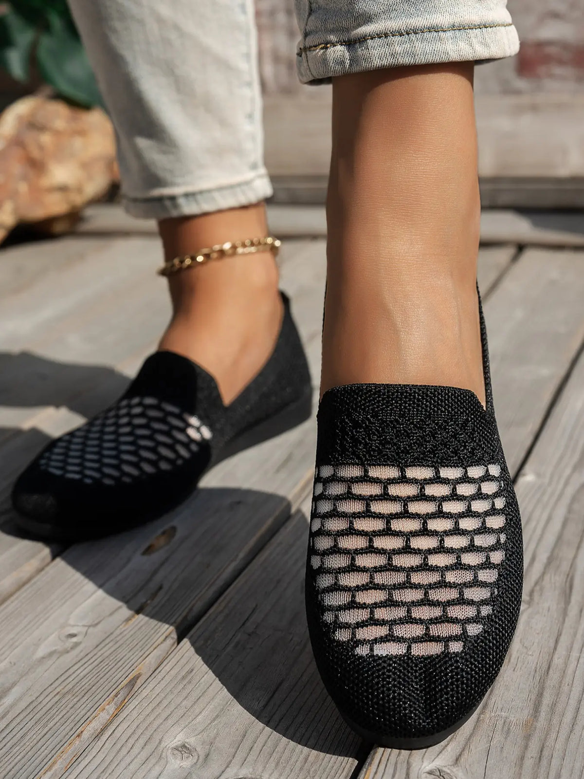 Women's Hollow Out Knit Shoes